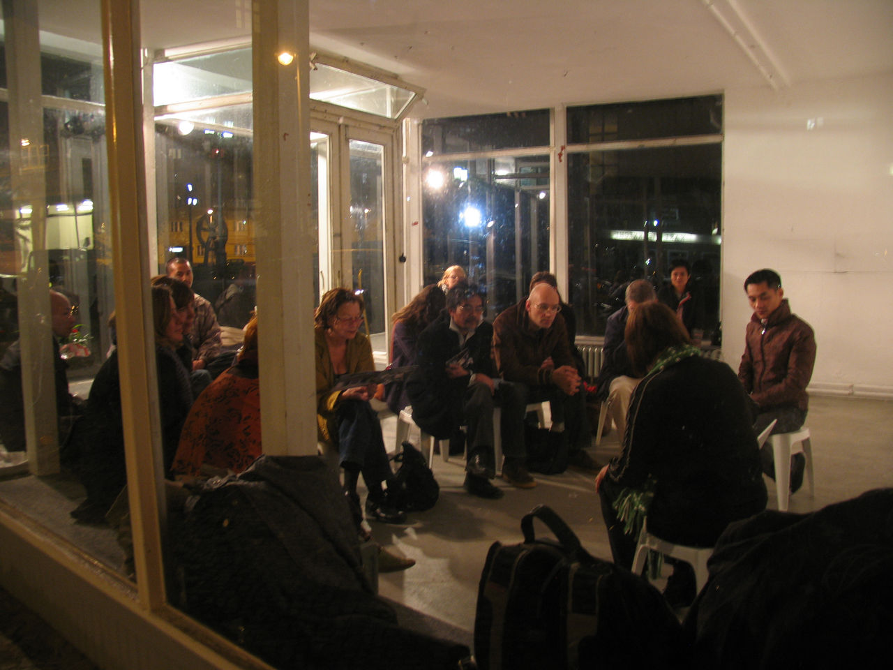 Photographic documentation of RYLLEGA Berlin (Talk: Hanoi's art scene and Ryllega Hanoi, 16 September 2008)